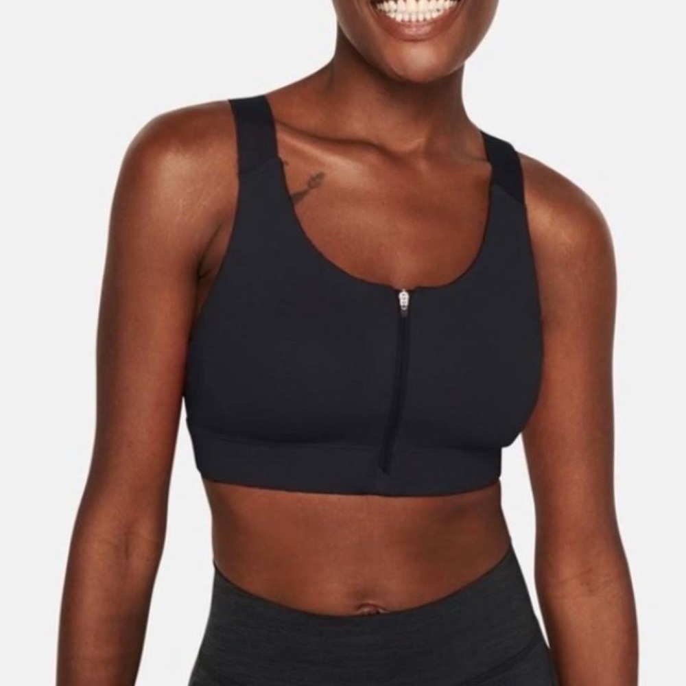 Outdoor Voices Powerhouse Sports Bra Black Medium C/D